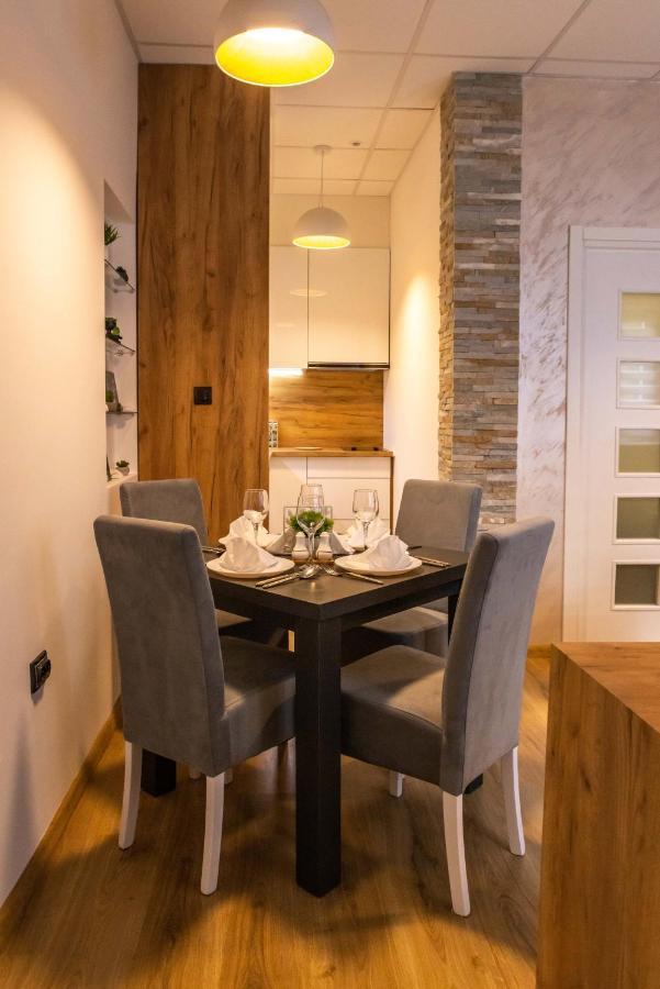 Rubikon Free Parking Apartmani Dusanovac المظهر الخارجي الصورة
