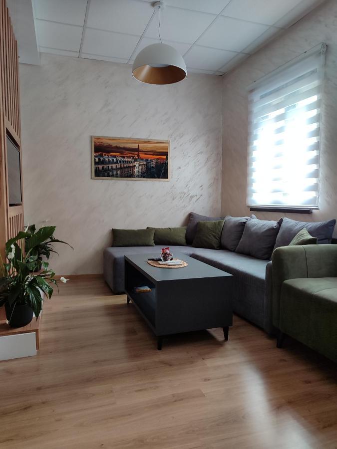 Rubikon Free Parking Apartmani Dusanovac المظهر الخارجي الصورة